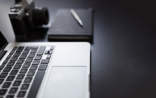 广电总局新规：按姓氏笔画排番位 娱乐圈最有背景的人是他们