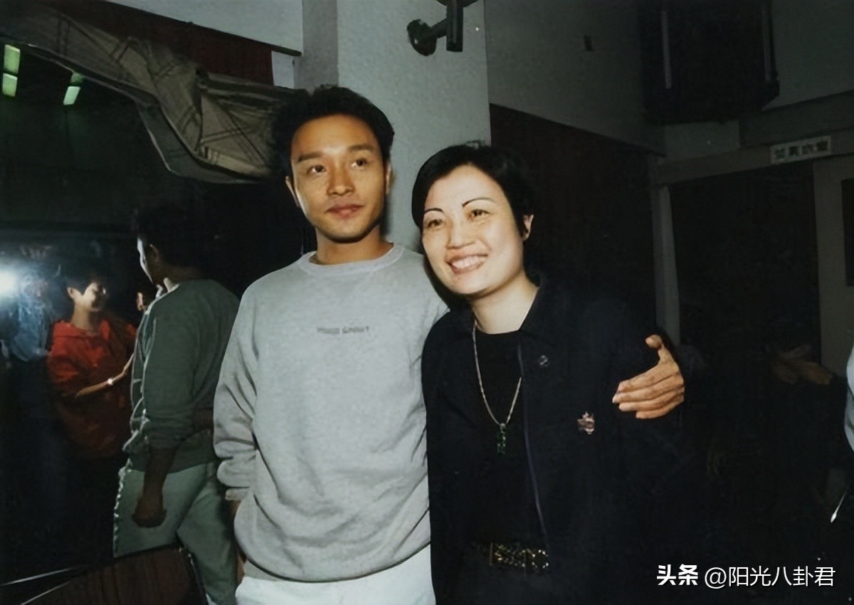 香港娱乐圈黑张国荣_张国荣经纪人陈淑芬故事_张国荣陈淑芬合作历程