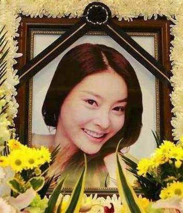 真实韩国演艺圈悲惨事件，7年10位女艺人自杀！她们为何不反抗？