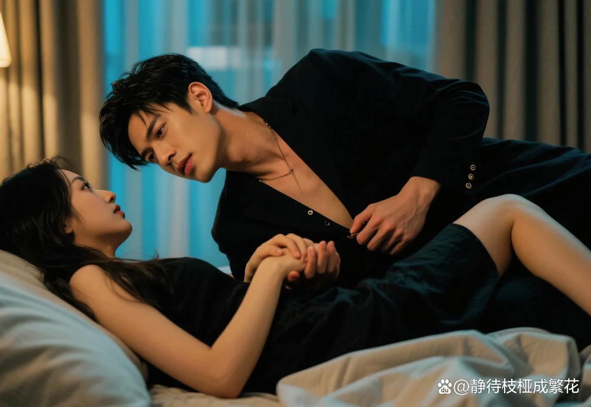 跨过虚幻光晕，寻找娱乐圈之最佳爱情